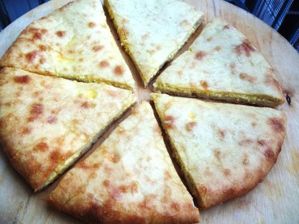 ХАЧАПУРІ З БЕКОНОМ