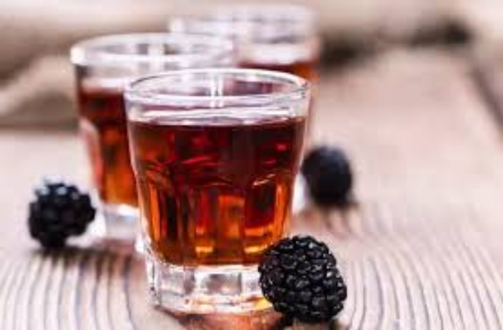 Soplica Вишня в шоколаді настоянка лікерна 50мл. БОКАЛ