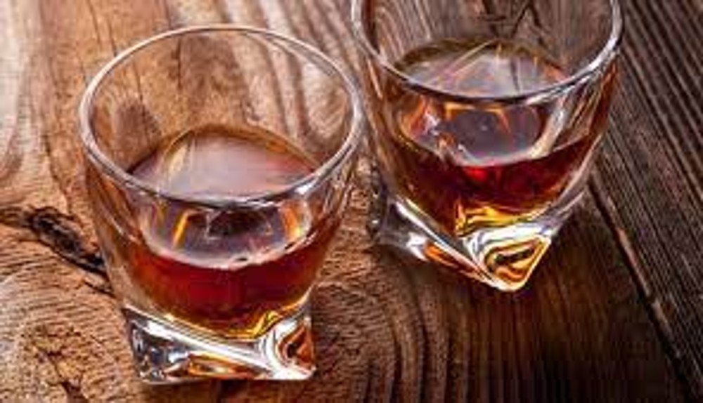 Ром Каріба Спайсід ЛівікоБОКАЛ