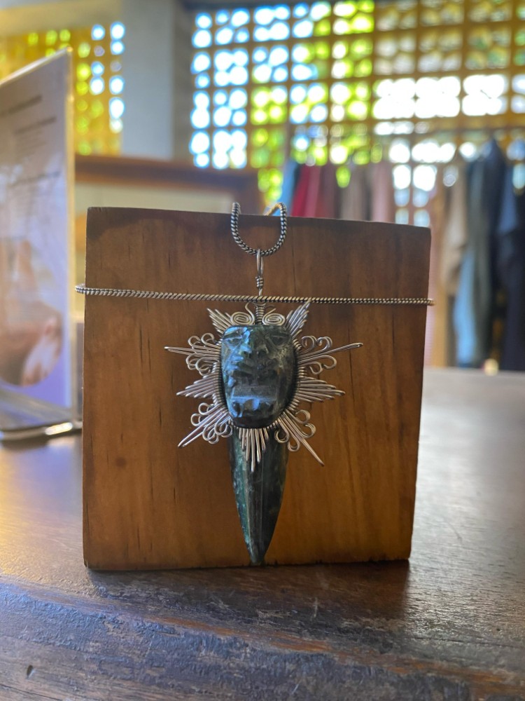 Collar Jaguar