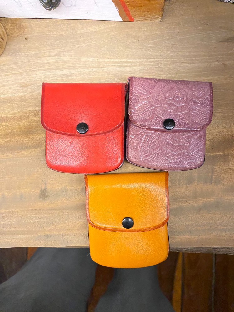 Monedero mini artesanal