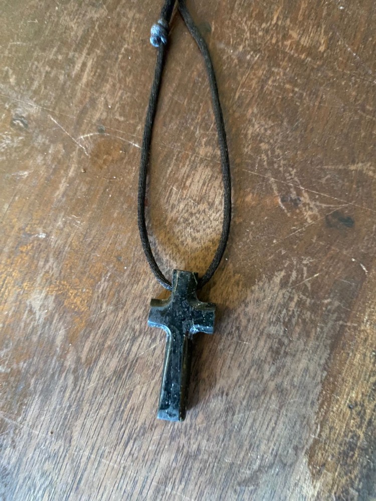 Collar $210
