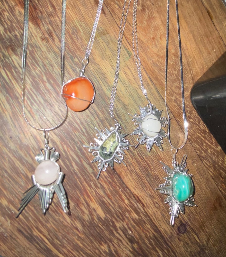 Collares $450