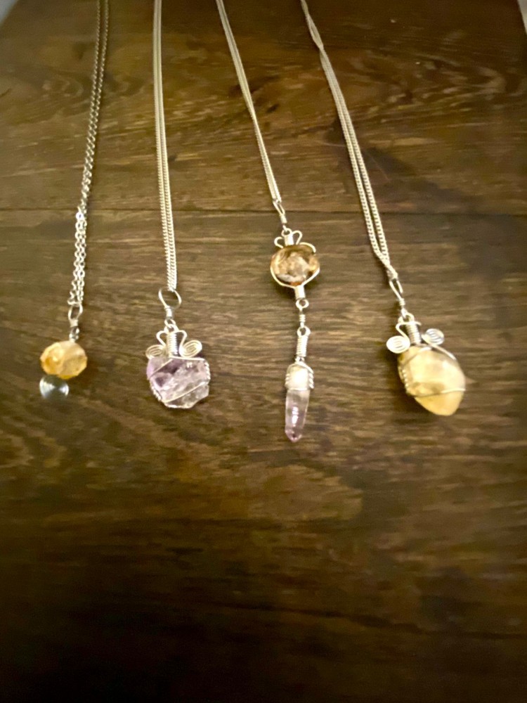 Collares Las Gemas $300 :)