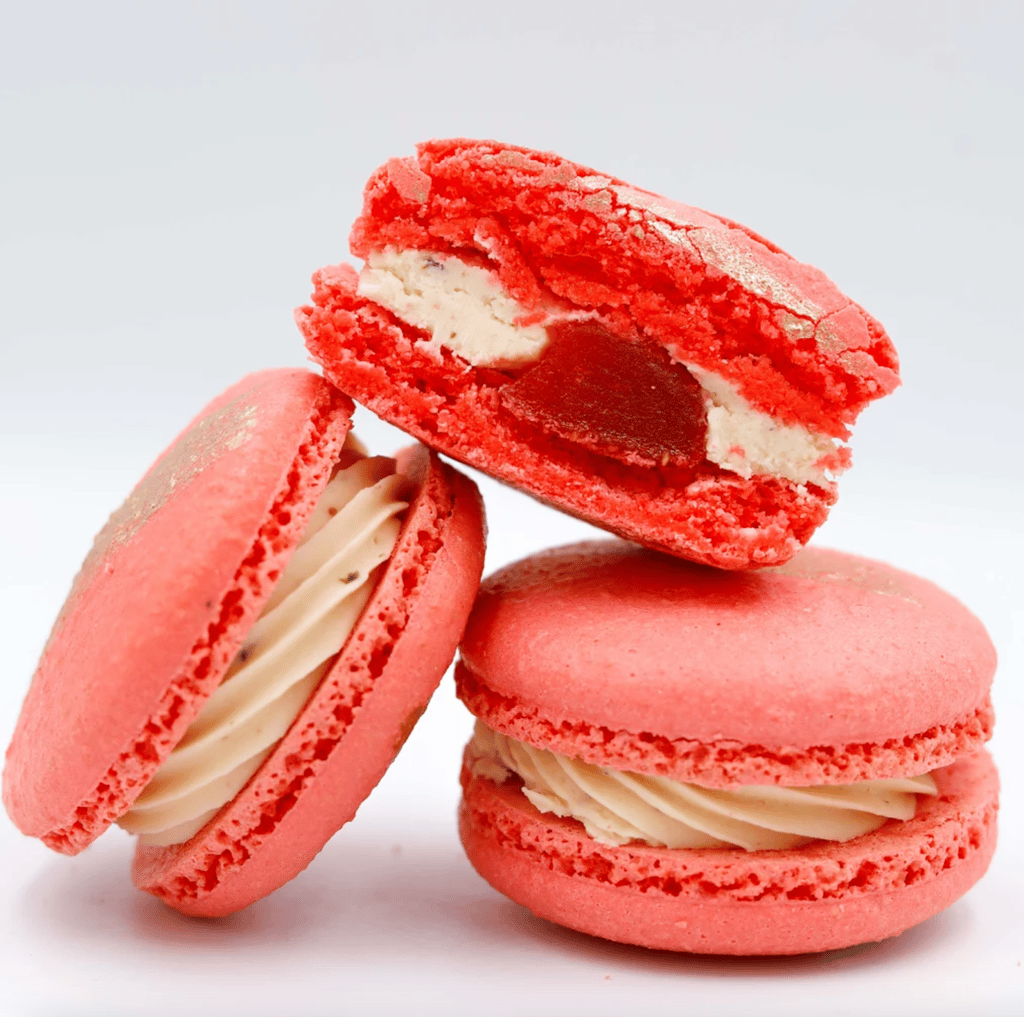 МАКАРОН В'ЯЛЕНА ПОЛУНИЦЯ (4 шт.)