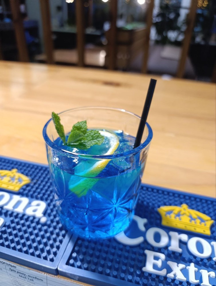 Коктейль Блакитна Лагуна