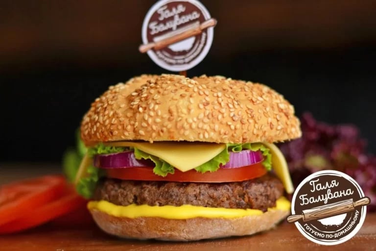 Котлета бургерна з курятини