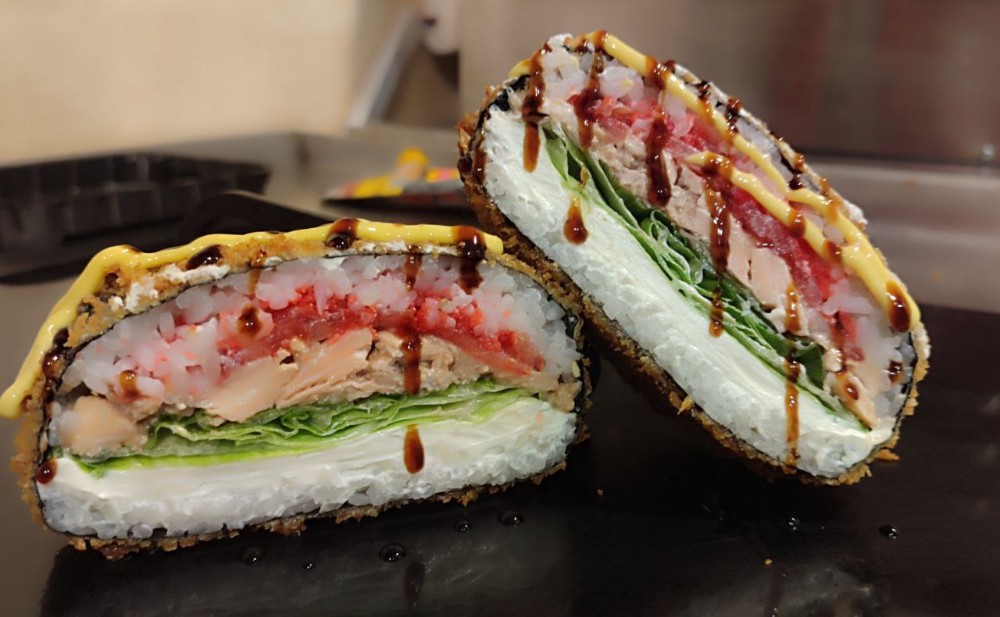 Бургер з лососем-теріякі