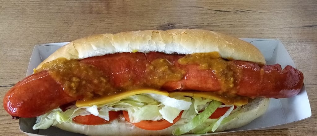 CHEESE & CHILLI JUMBO RUSSIAN ROLL