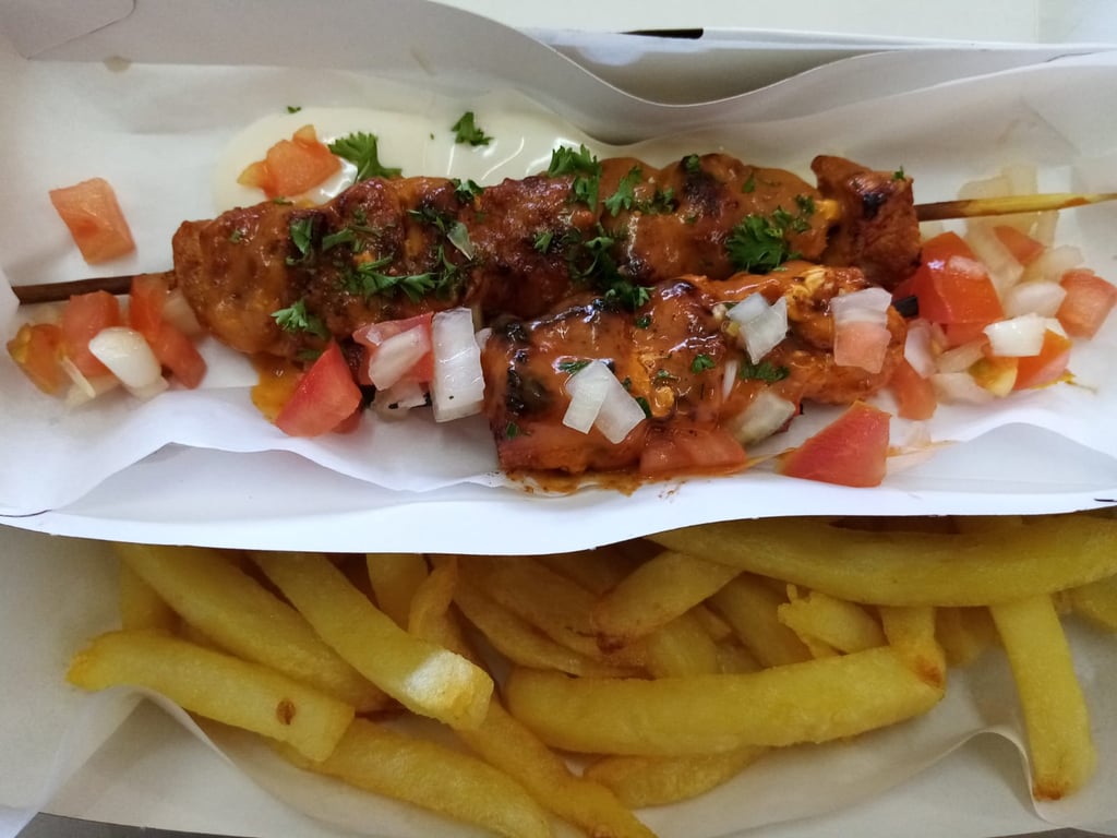 FLAME GRILLED CHICKEN KEBAB & CHIPS