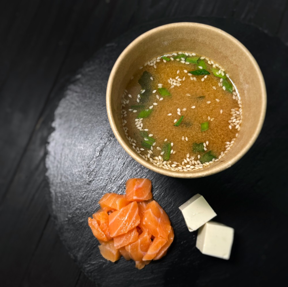 Місо Суп з лососем / Miso Soup with salmon 350 г