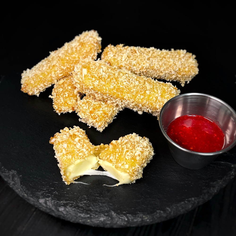 Тан Чіз (Сирні палички) малиновий соус додатково / Cheese sticks with raspberry sauce 280/50 г