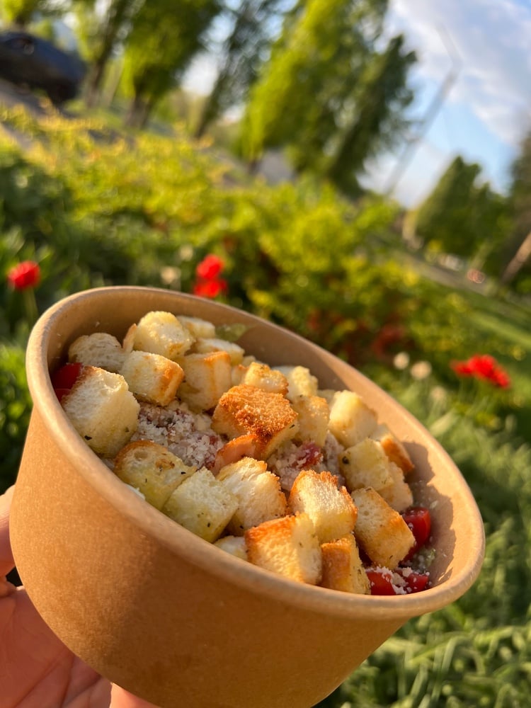 Салат Цезар з куркою