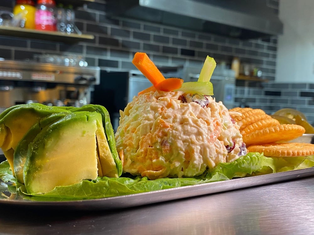 Ensalada de Pollo Delivery