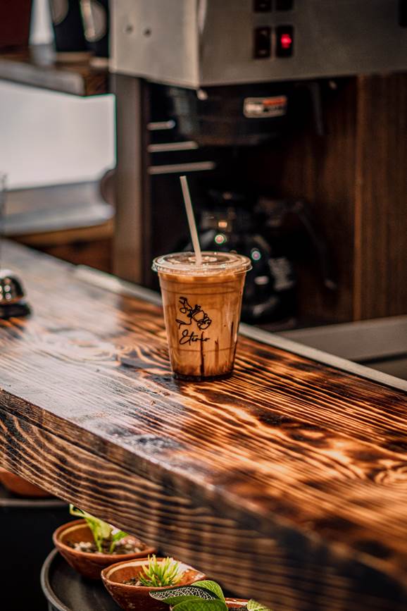 Latte Caramelo Frio Etéreo