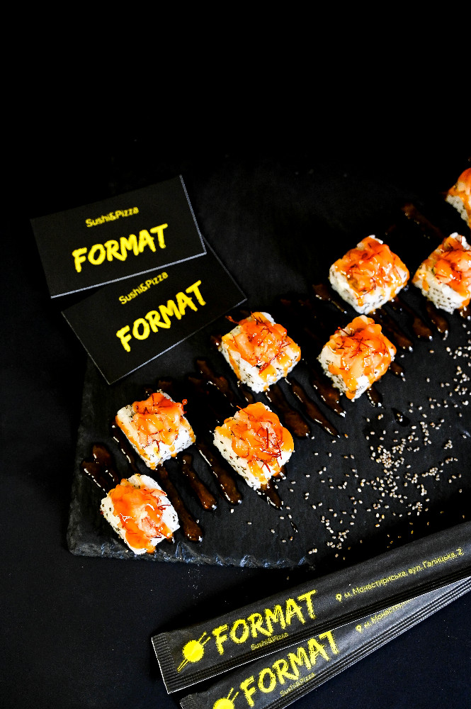 Тартар з лососем спайсі