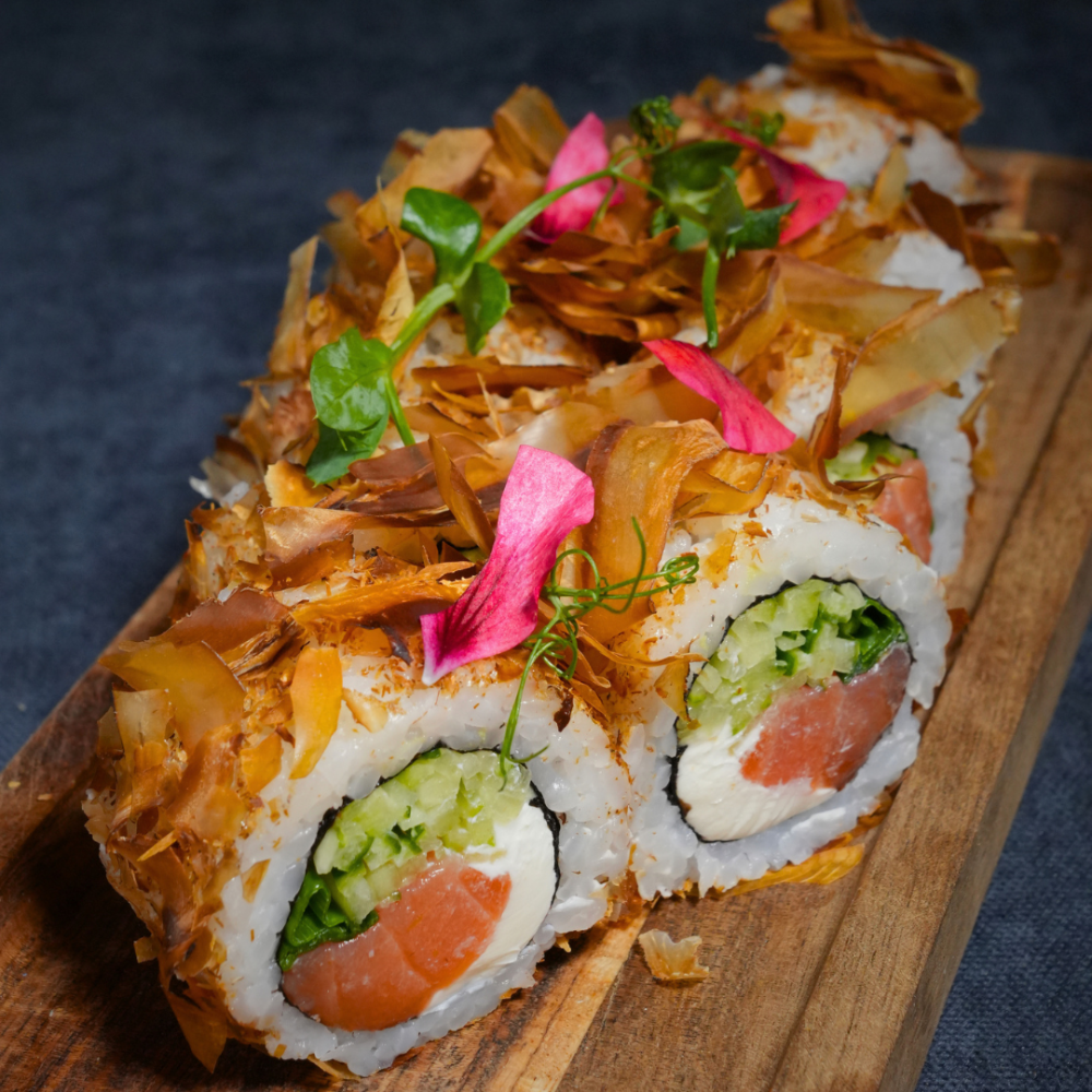 Боніто з копченим лососем