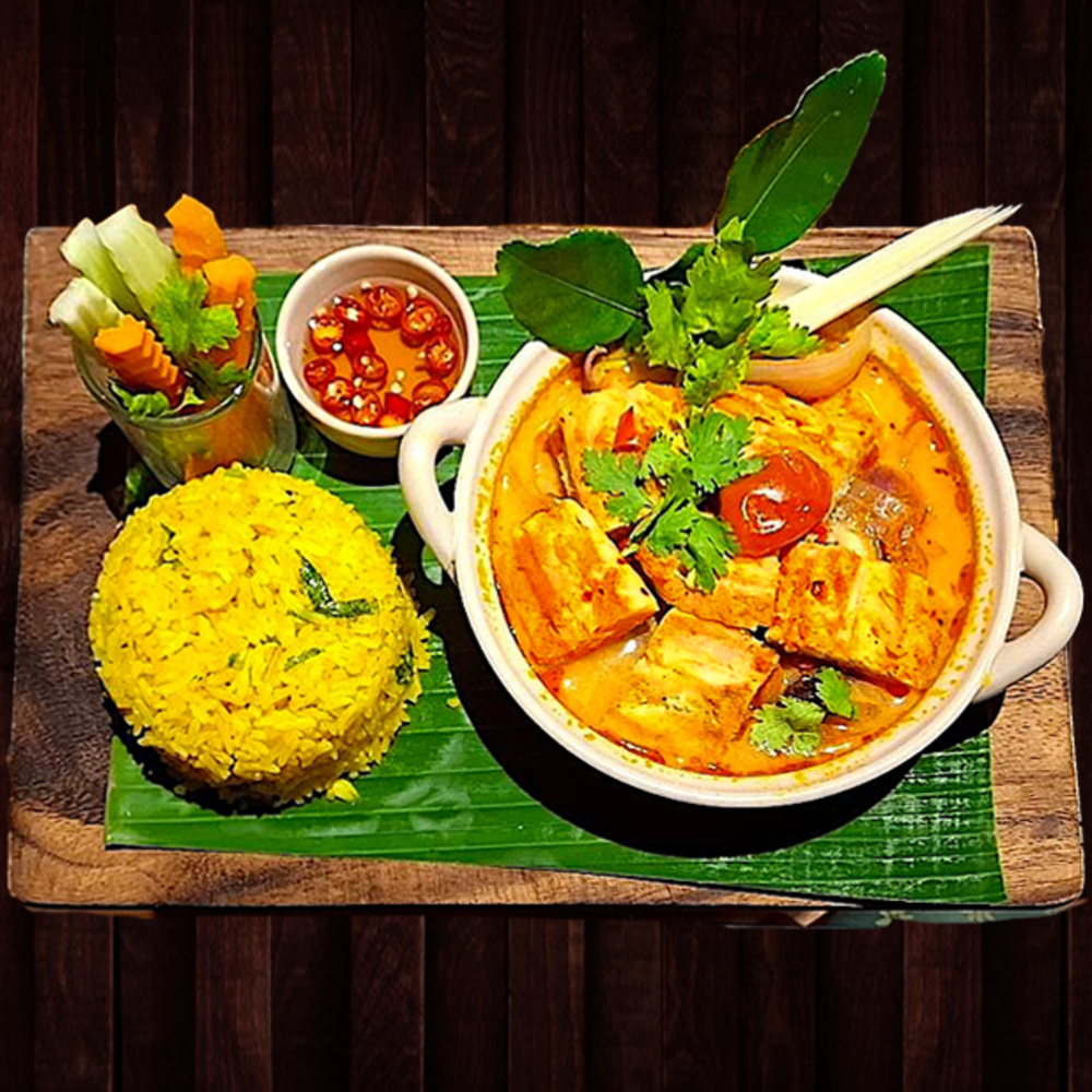 Tom Yum Gai ( Spicy Chicken Soup )