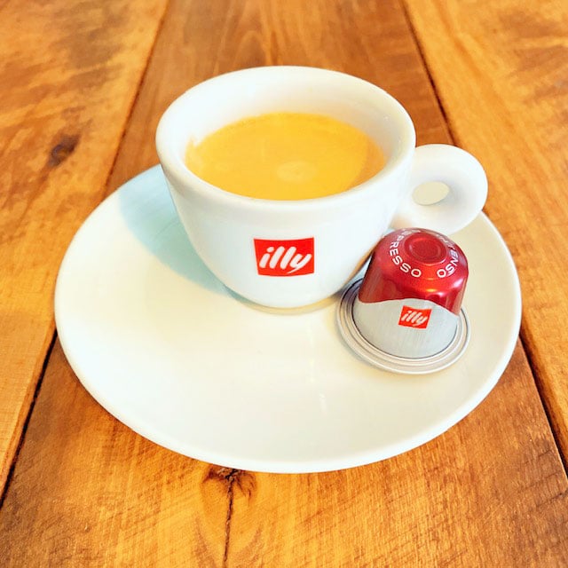 Illy Black