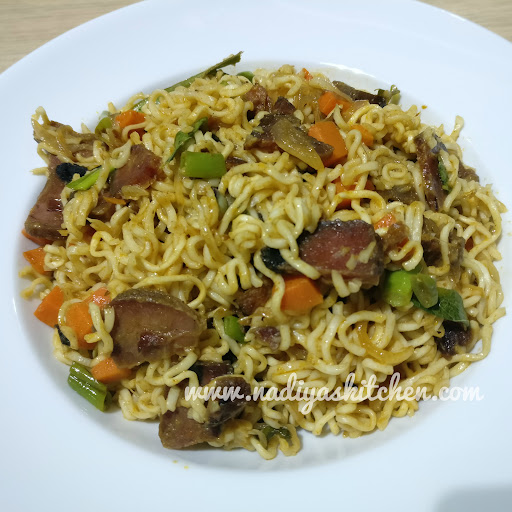 Valhomas Fried Noodles