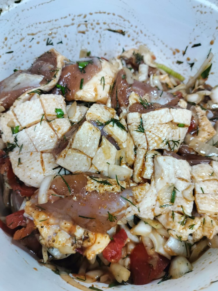 Мясо для шашлыка, маринованный (утиное филе)