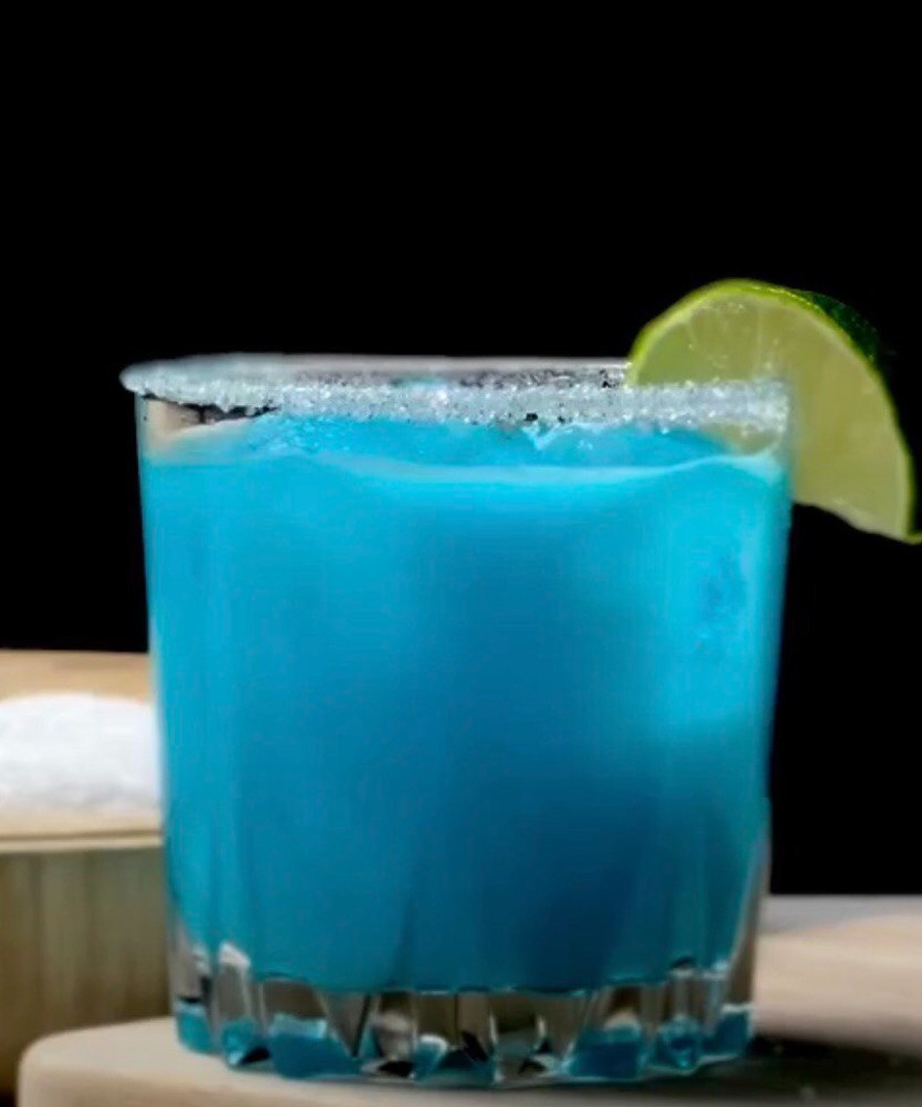 Cocktail BLUE Coconut MARGARITA