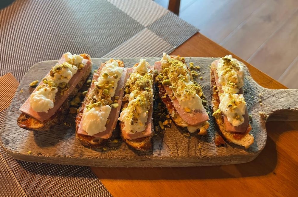 Bruschetta Mortadella