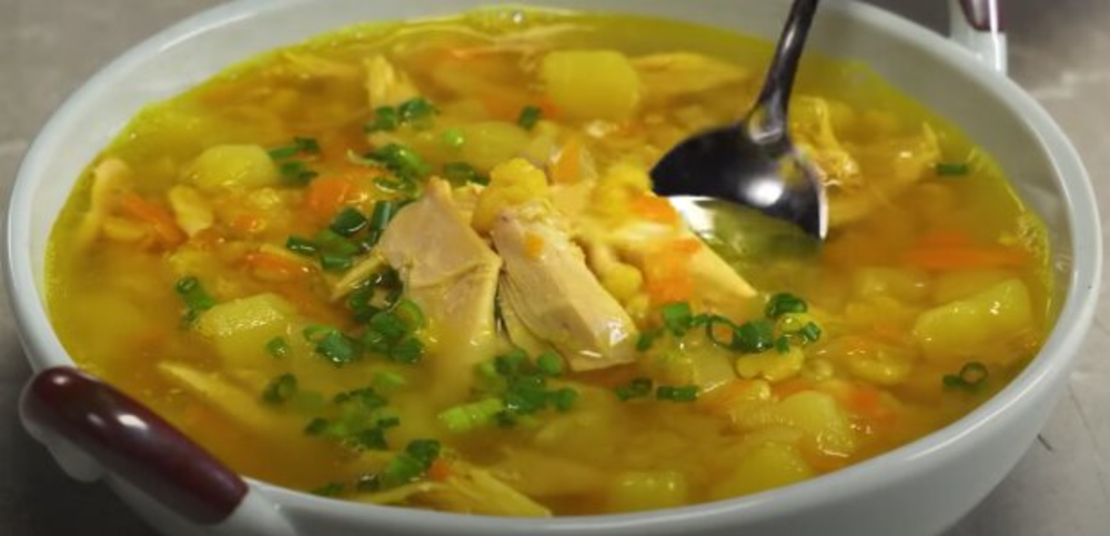 Суп гороховий з куркою  230/20г