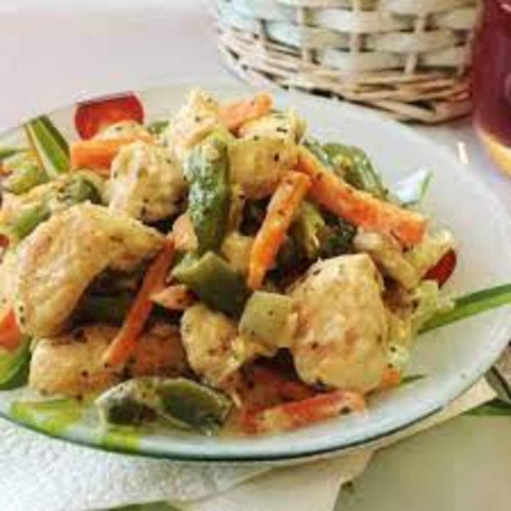 Ніжна курка  у сметанно-вершковому соусі з овочами бг/бл 60г