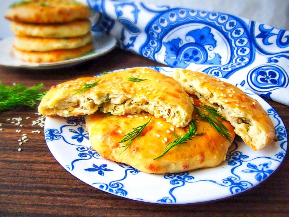 Хачапурі з сиром та куркою 100/20г