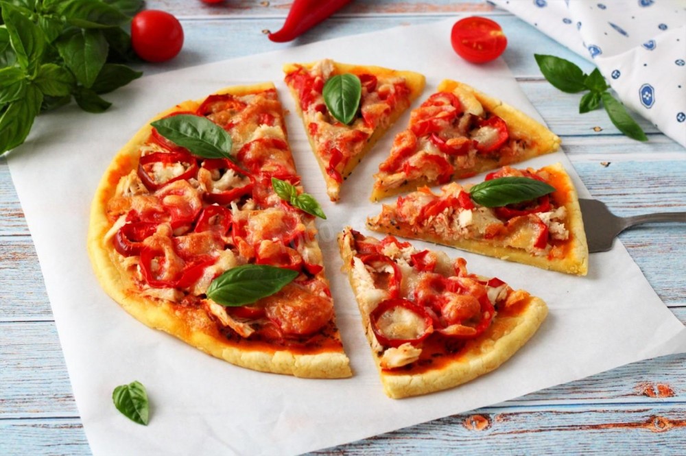 Хачапурі з сиром, овочами та куркою 100/20г