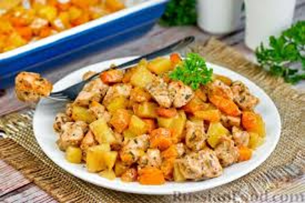 Печеня із картоплі з м'ясом курячим 150г
