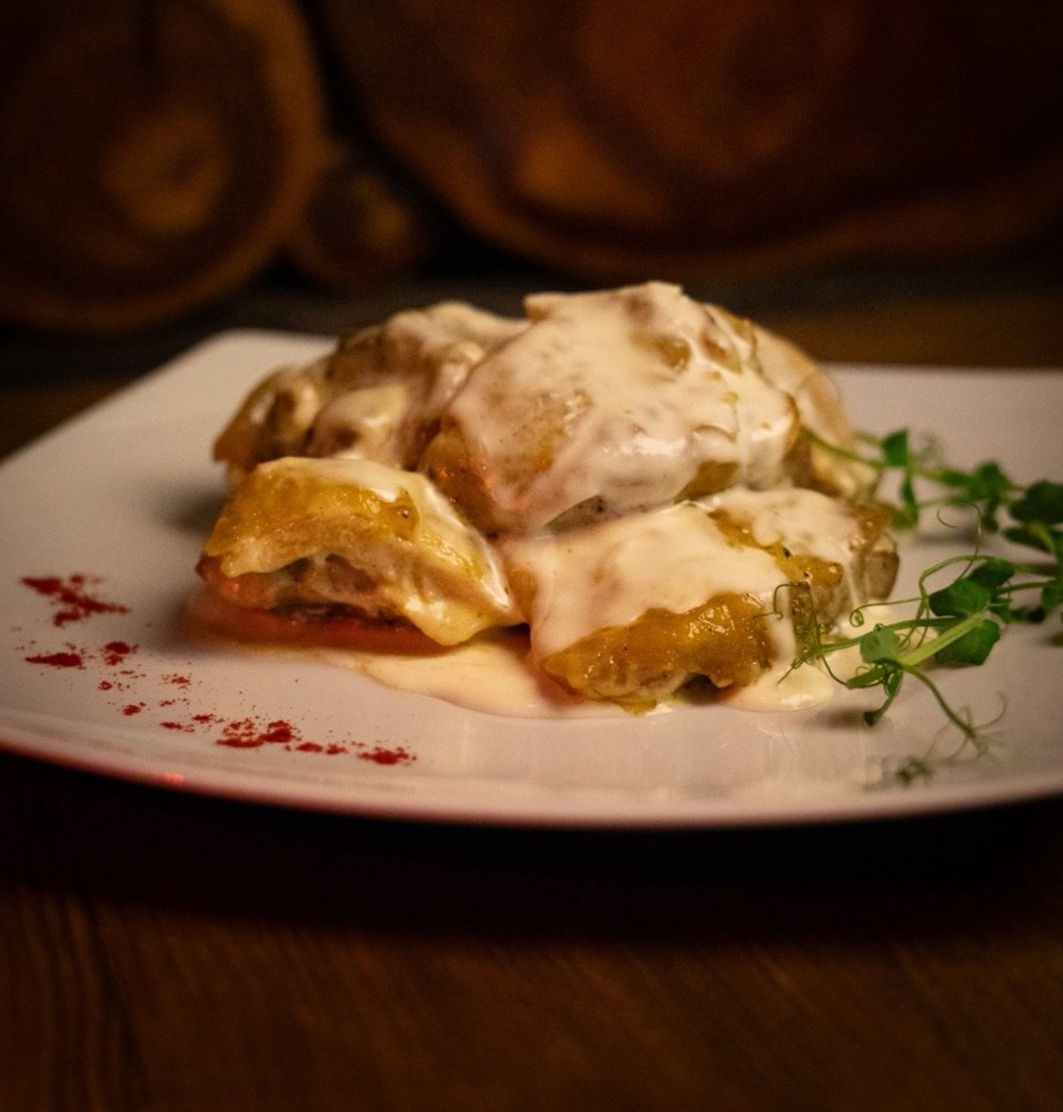 Куряче стегно у вершковому соусі 500г  ̶4̶3̶5̶ ̶г̶р̶н̶  (спеціальна ціна з понеділка по четвер)