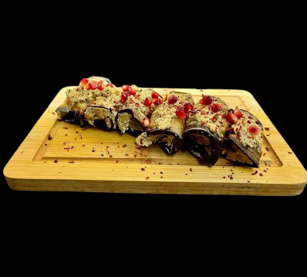 Баклажани з горіхами/Eggplant with walnuts. 200g.