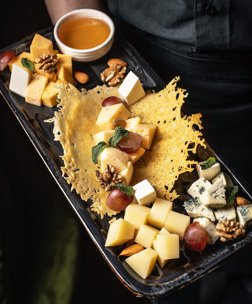 Сырная тарелка