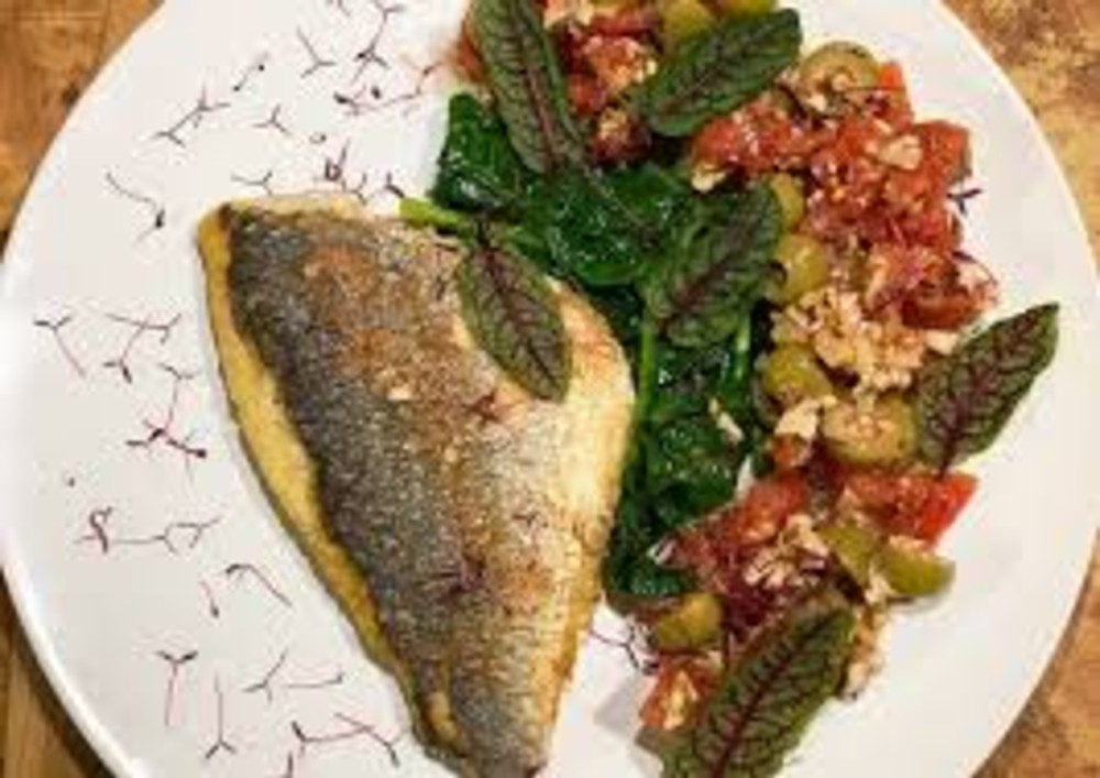 Дорадо в прованських трвах