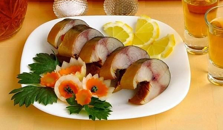 Копчена скумбрія