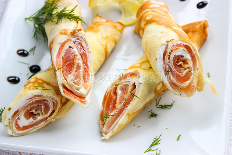 Роли з лососем, крем-сиром і руколою
