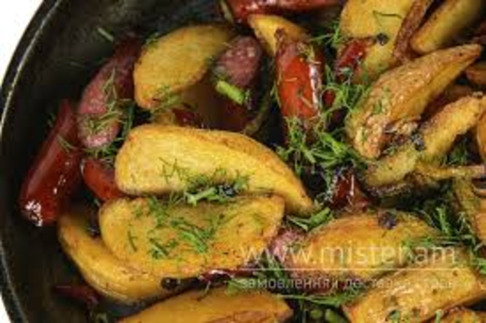 Пательня з ковбасками