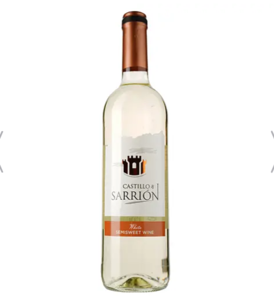 Castillo de Sarrion біле н\сол Іспанія