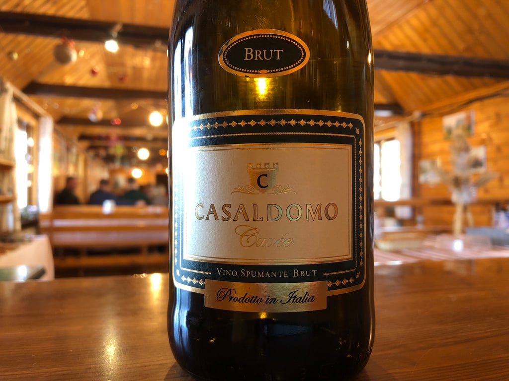 Вино ігристе Італії Casaldomo Cuvee Brut