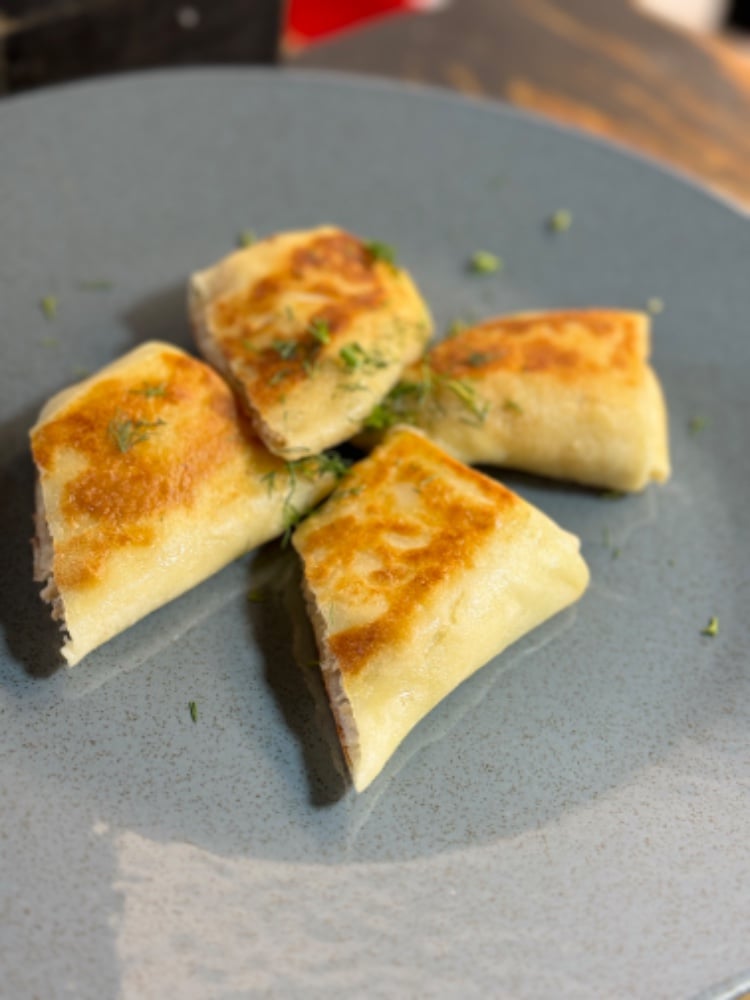 Млинці з соковитою куркою