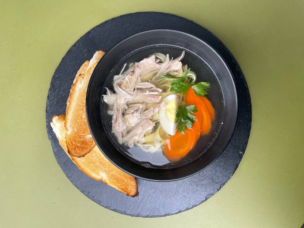 Курячий бульйон