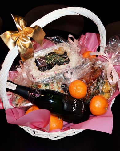 Новорічний кошик «сРулькою»