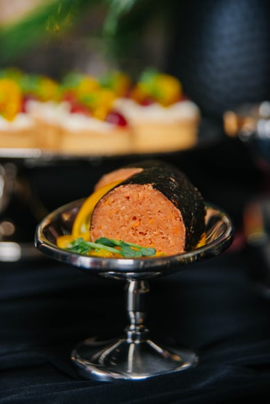 Рулет лососевий