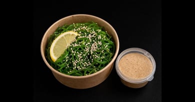 Салат Чука з горіховим соусом (NEW)