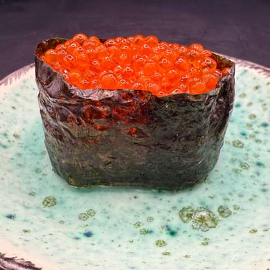 Гункан з ікрою