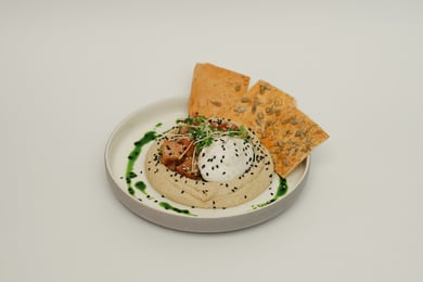 Hummus with poached egg