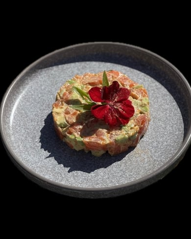 Тартар з лососем