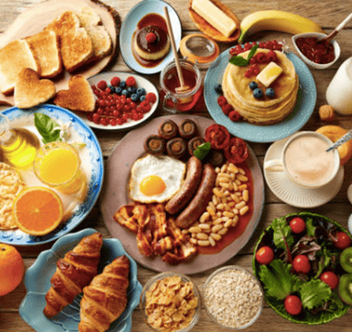COMBO DESAYUNOS & BEBIDA